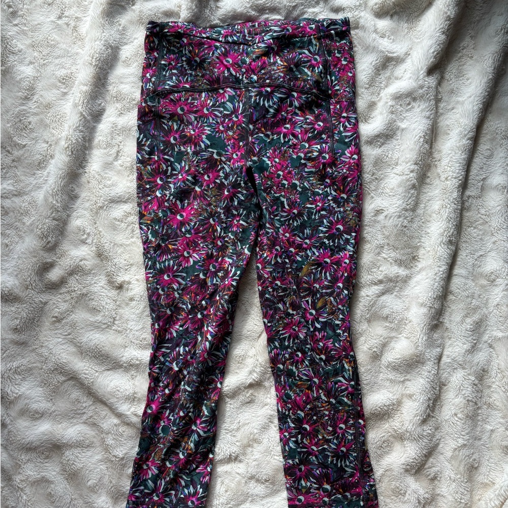 Lululemon legging, 23”